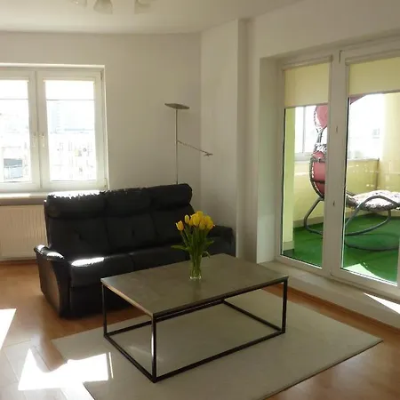 Apartament Sunny Tower Motorowa