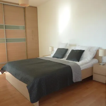 Apartament Sunny Tower Motorowa *